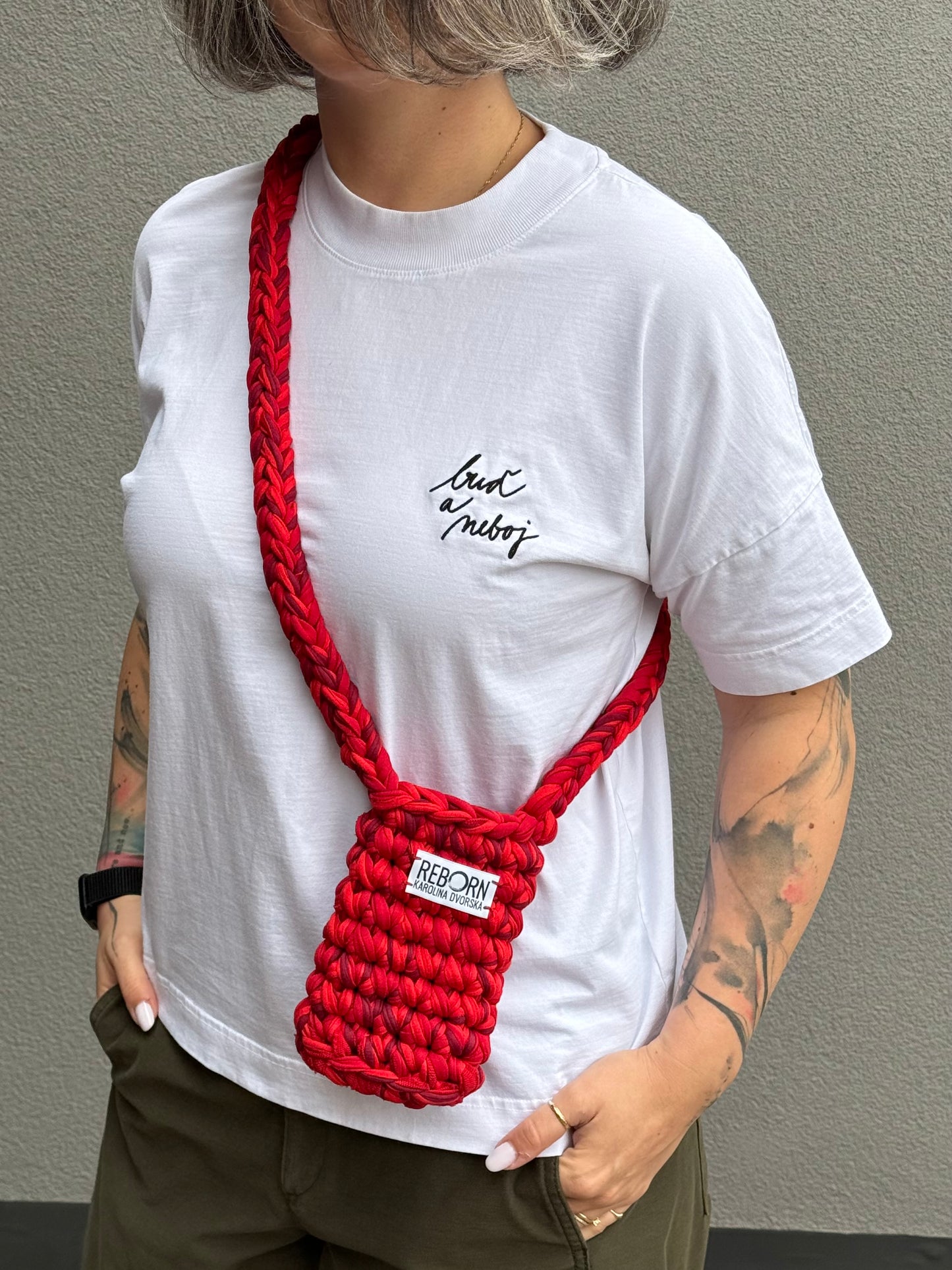 Crossbody kapsa na telefon – Scarlet