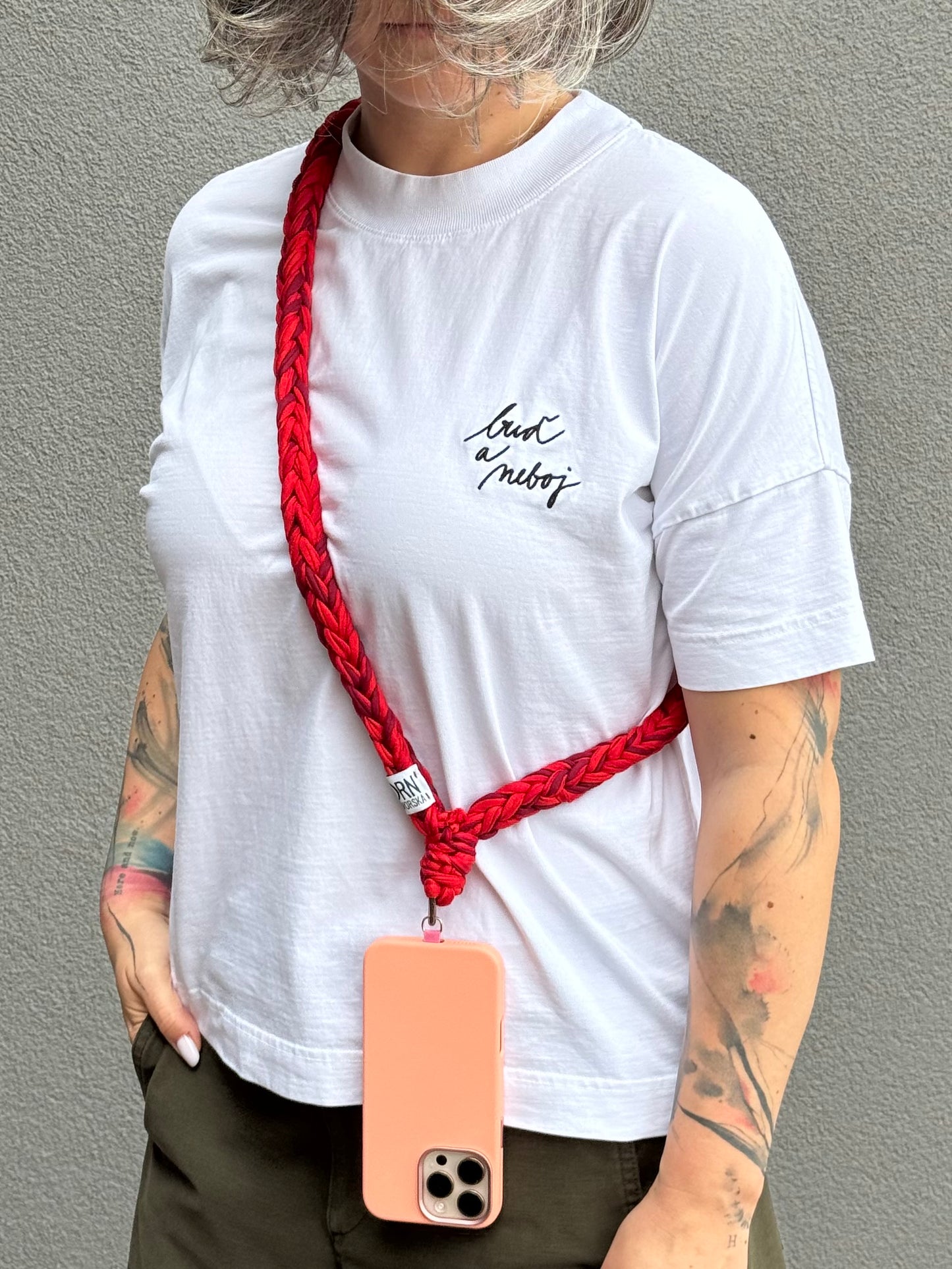 Popruh na telefon – Scarlet