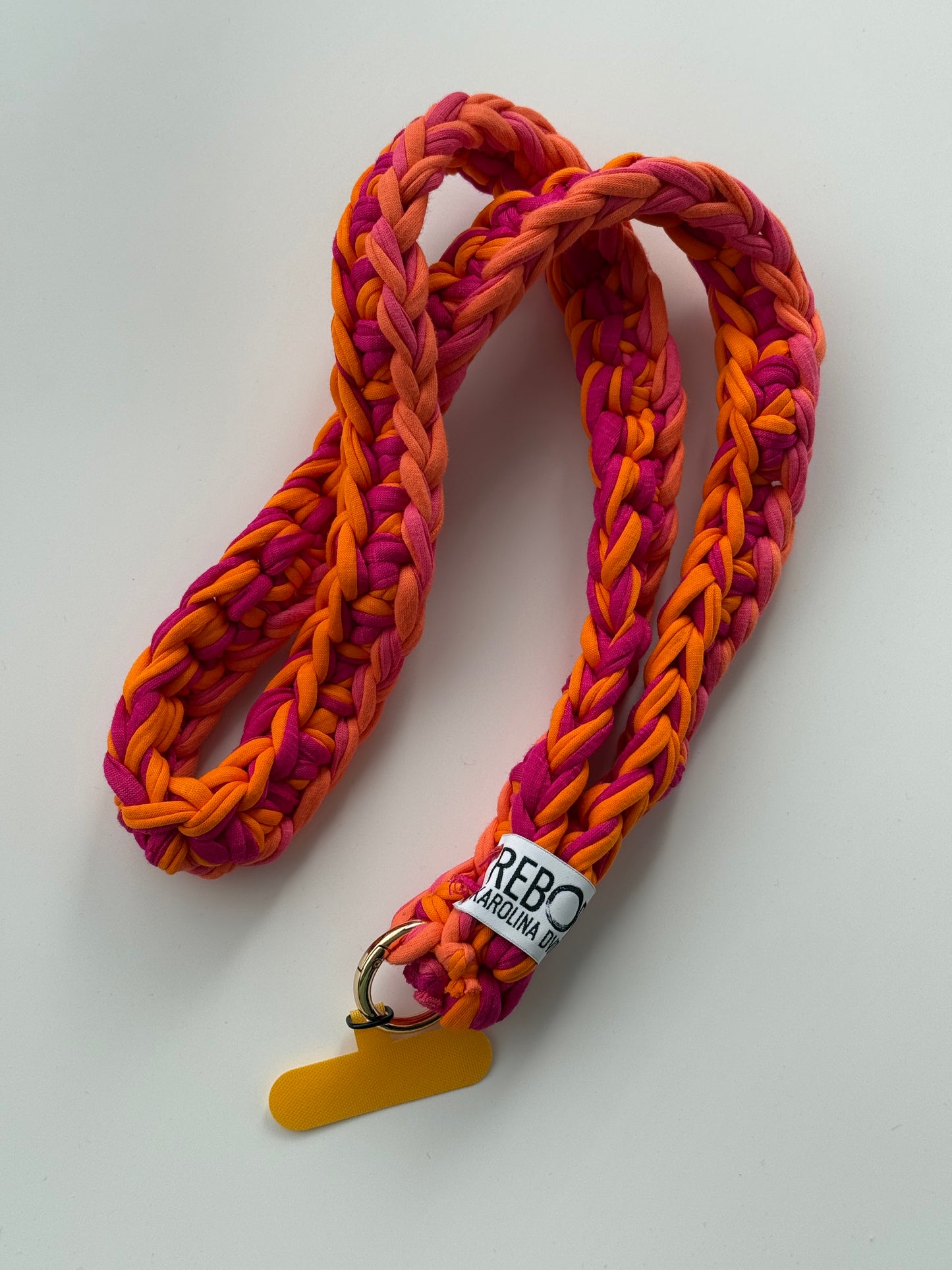 Popruh na telefon – Mango Raspberry Bright