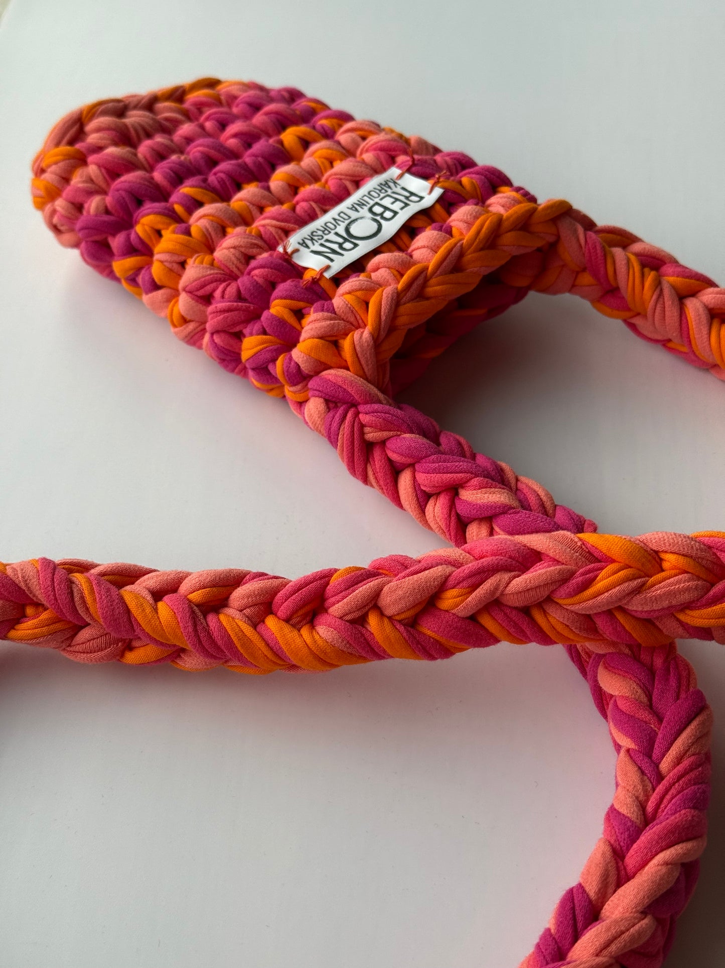 Crossbody kapsa na telefon – Mango Raspberry