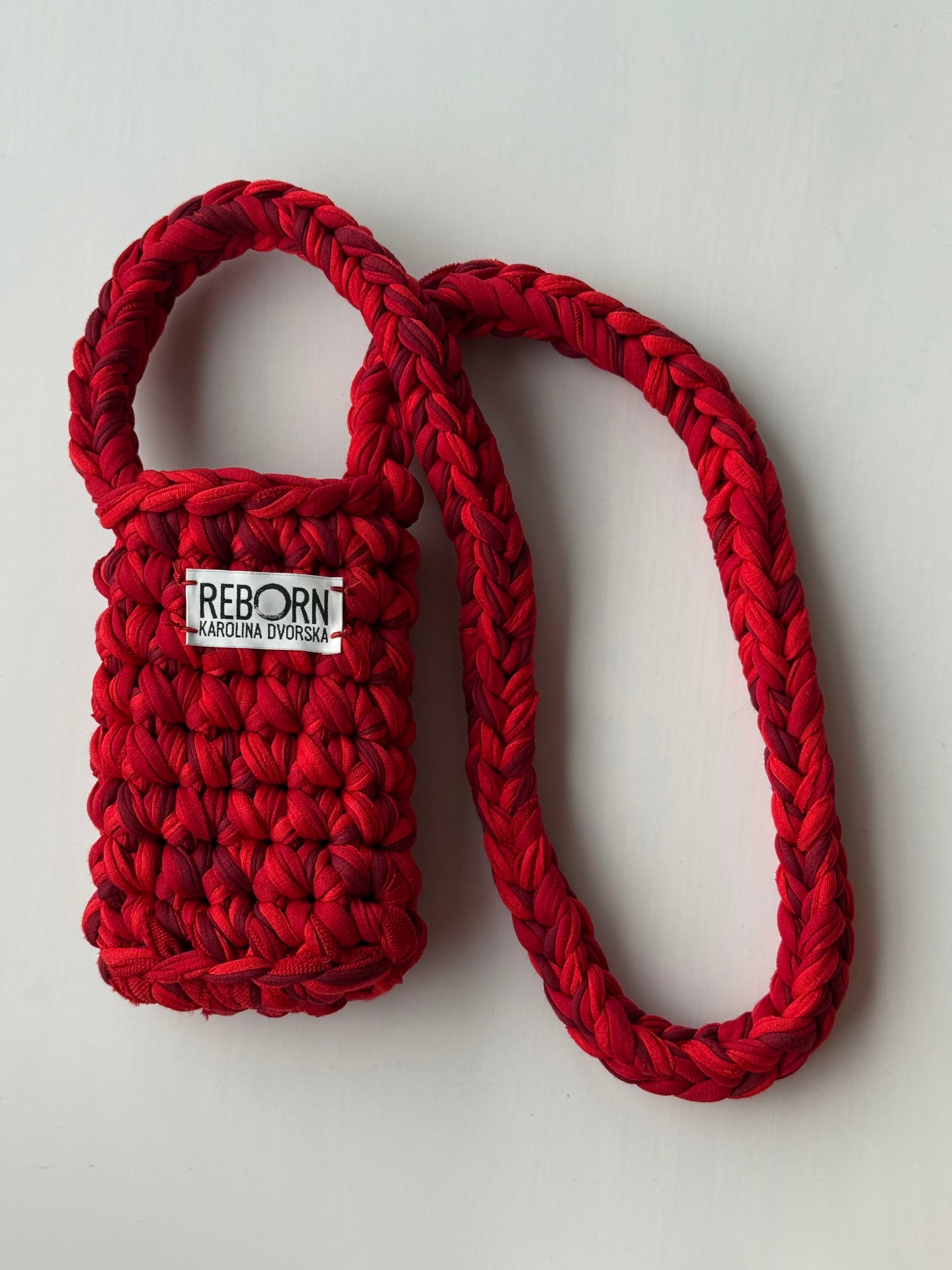 Crossbody kapsa na telefon – Scarlet
