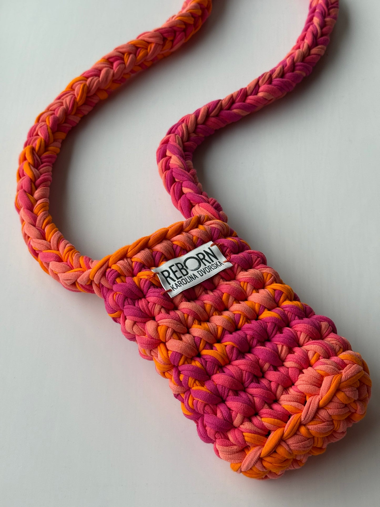 Crossbody kapsa na telefon – Mango Raspberry