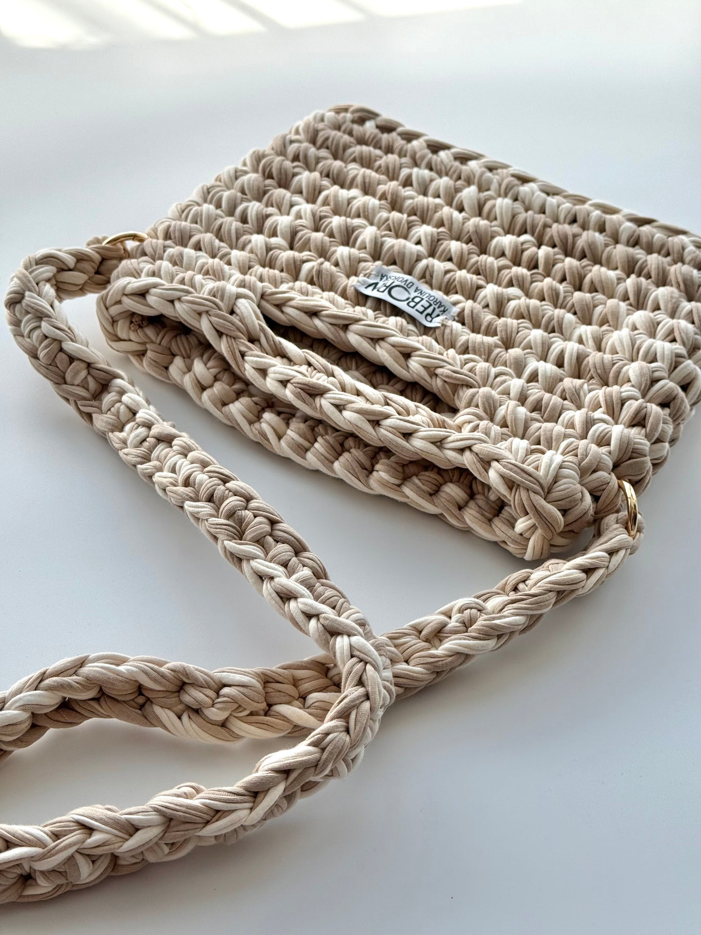 Crossbody kabelka M – Beige Shade