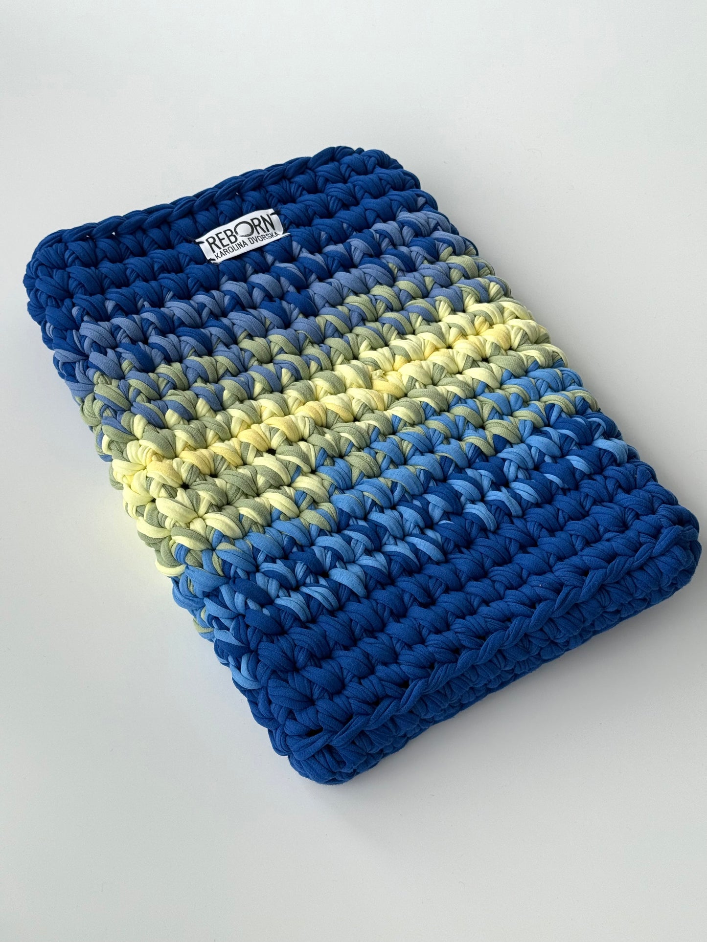 Kapsa na notebook – Ocean Lime