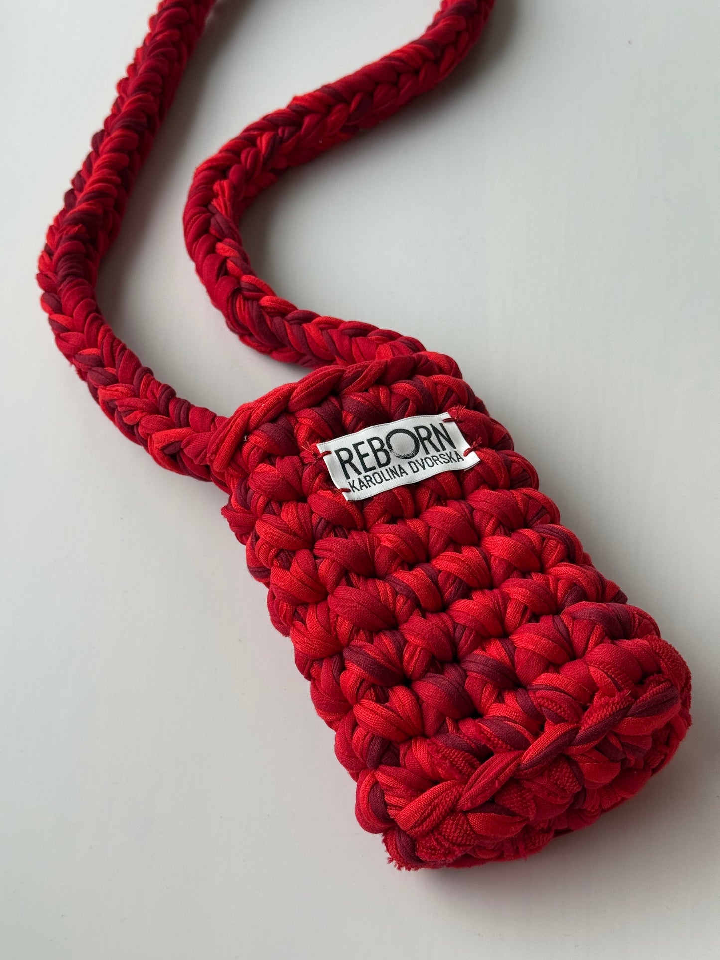 Crossbody kapsa na telefon – Scarlet