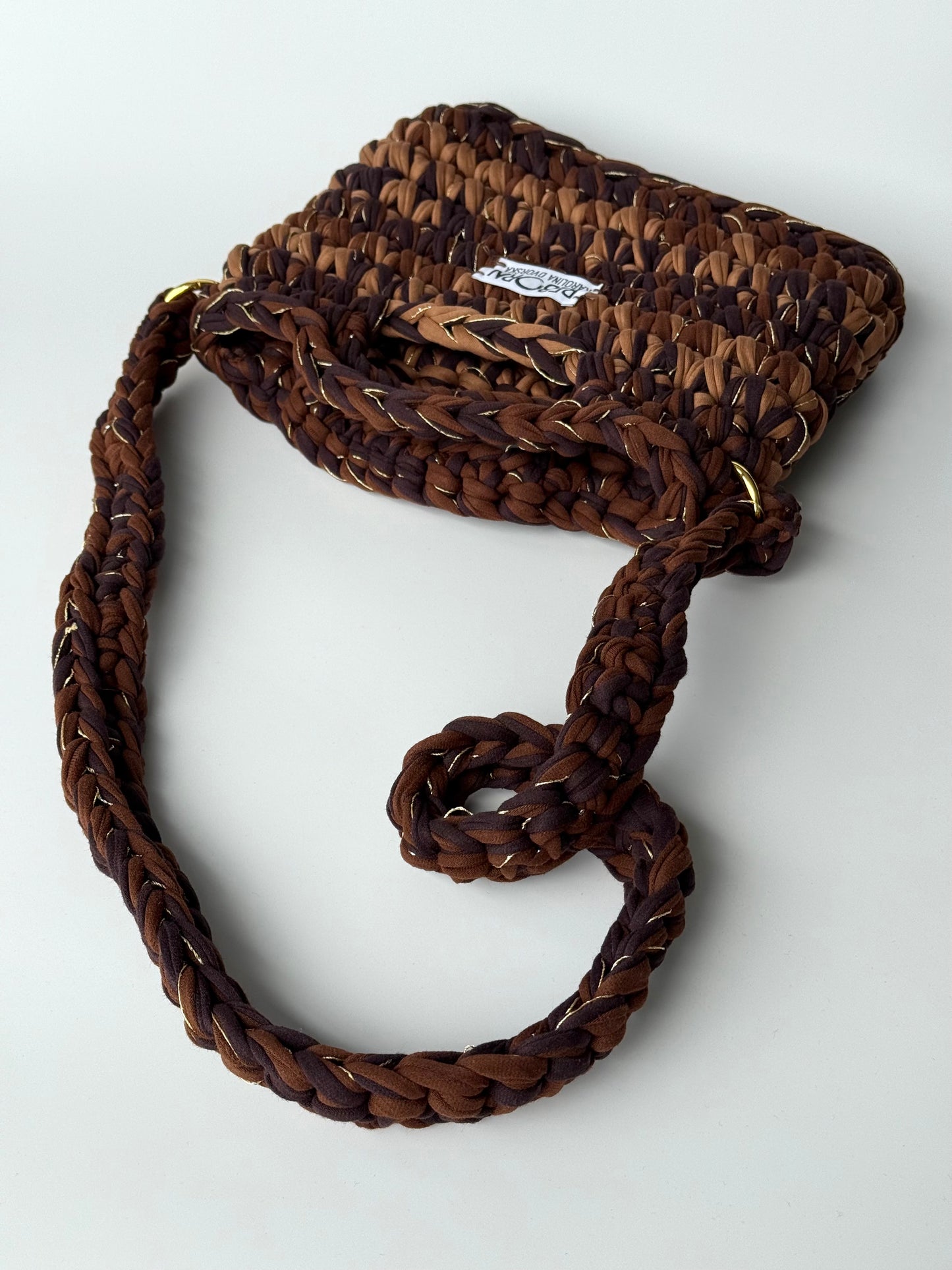 Crossbody kabelka M – Golden Coffee