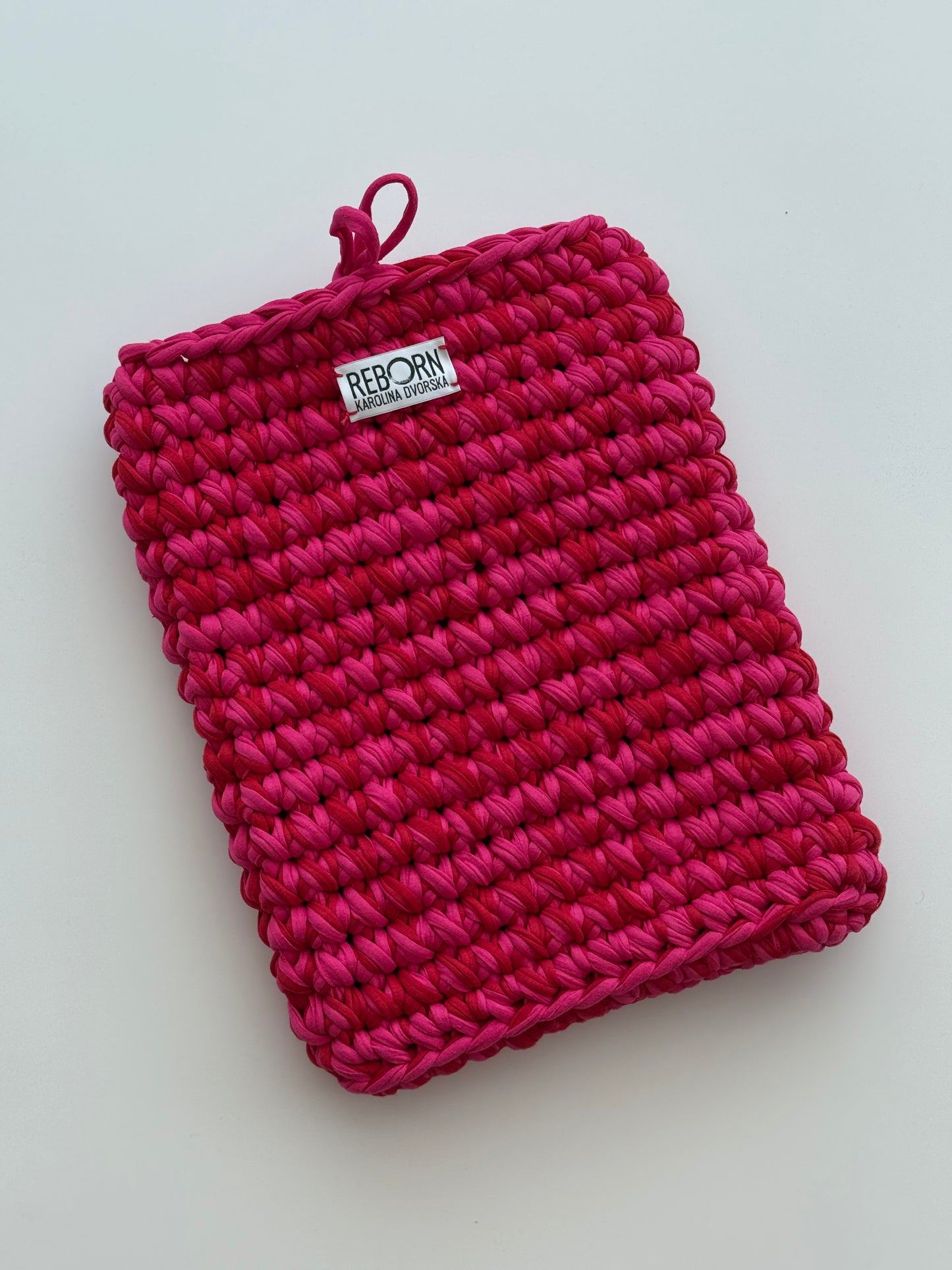 Kapsa na notebook – Pink Cherry