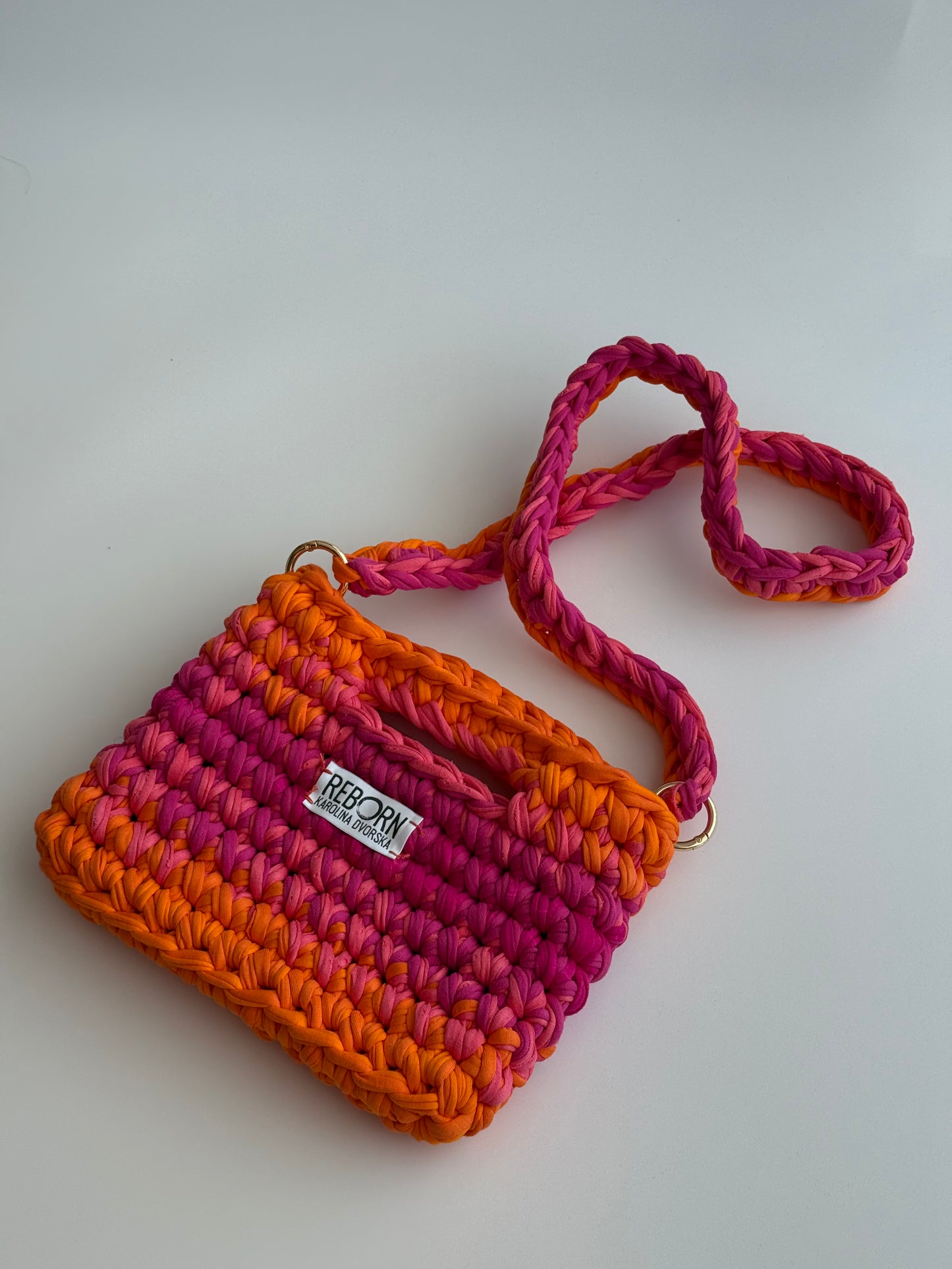 Crossbody kabelka S – Mango Raspberry