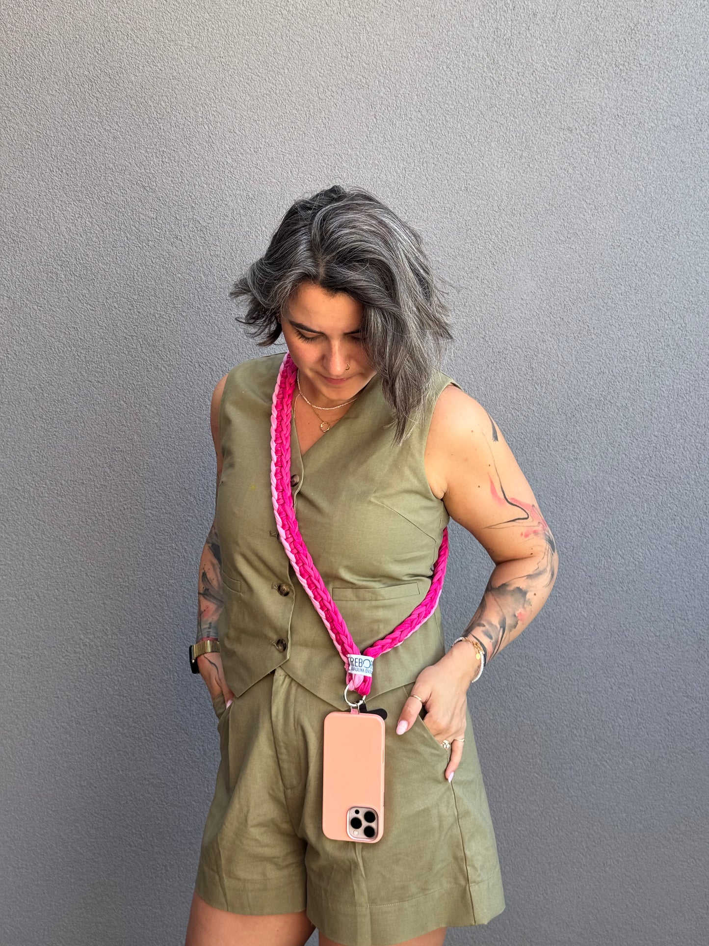 Popruh na telefon – Barbie Pink
