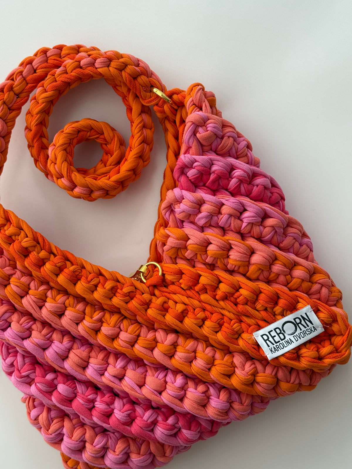 Triangle kabelka – Mango Peach