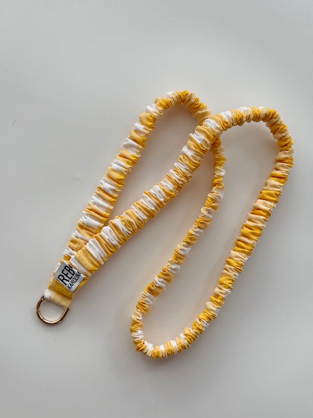 Látkový popruh na telefon – Checked Yellow Scrunch