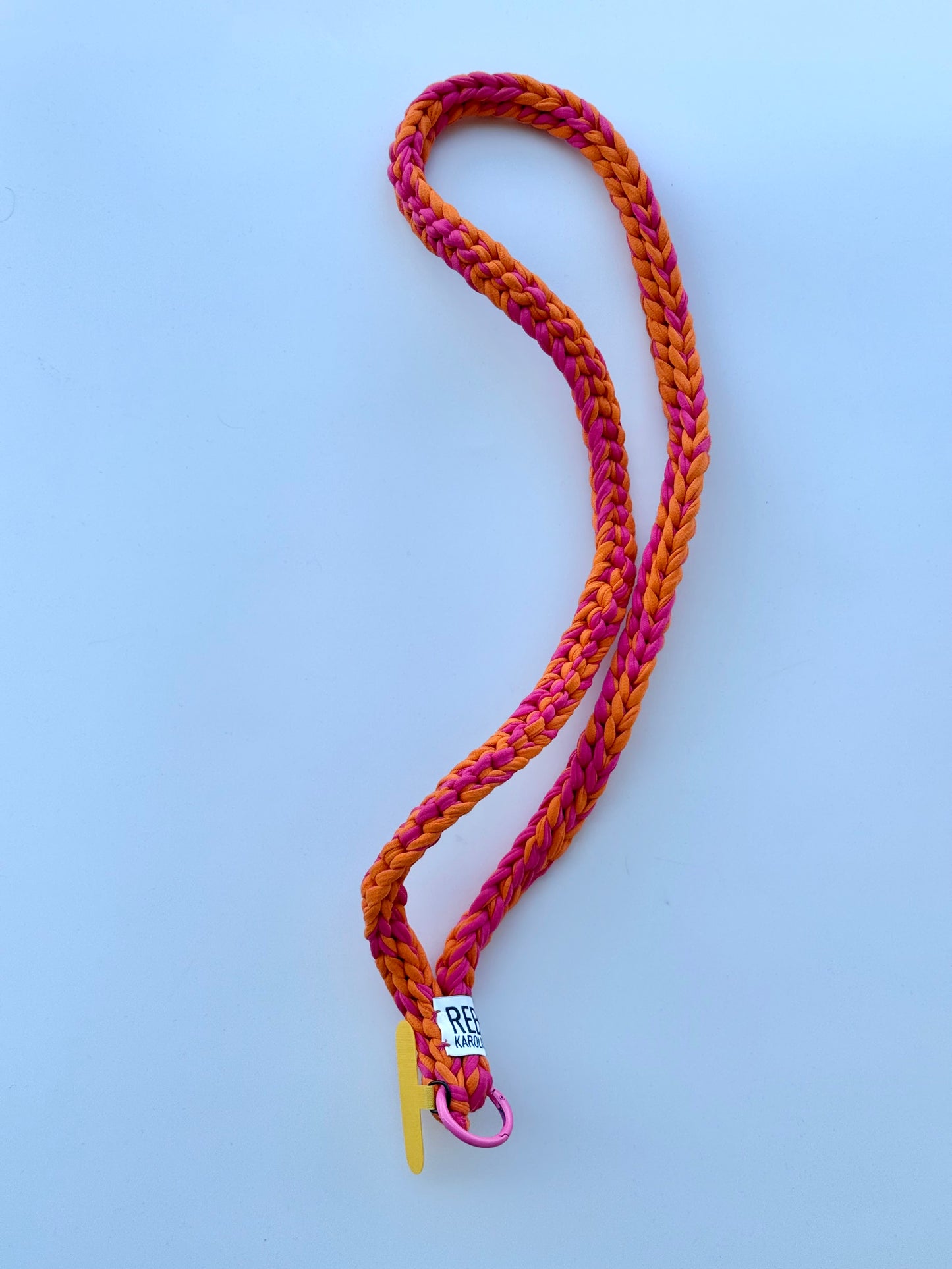 Slim popruh na telefon – Mango Raspberry