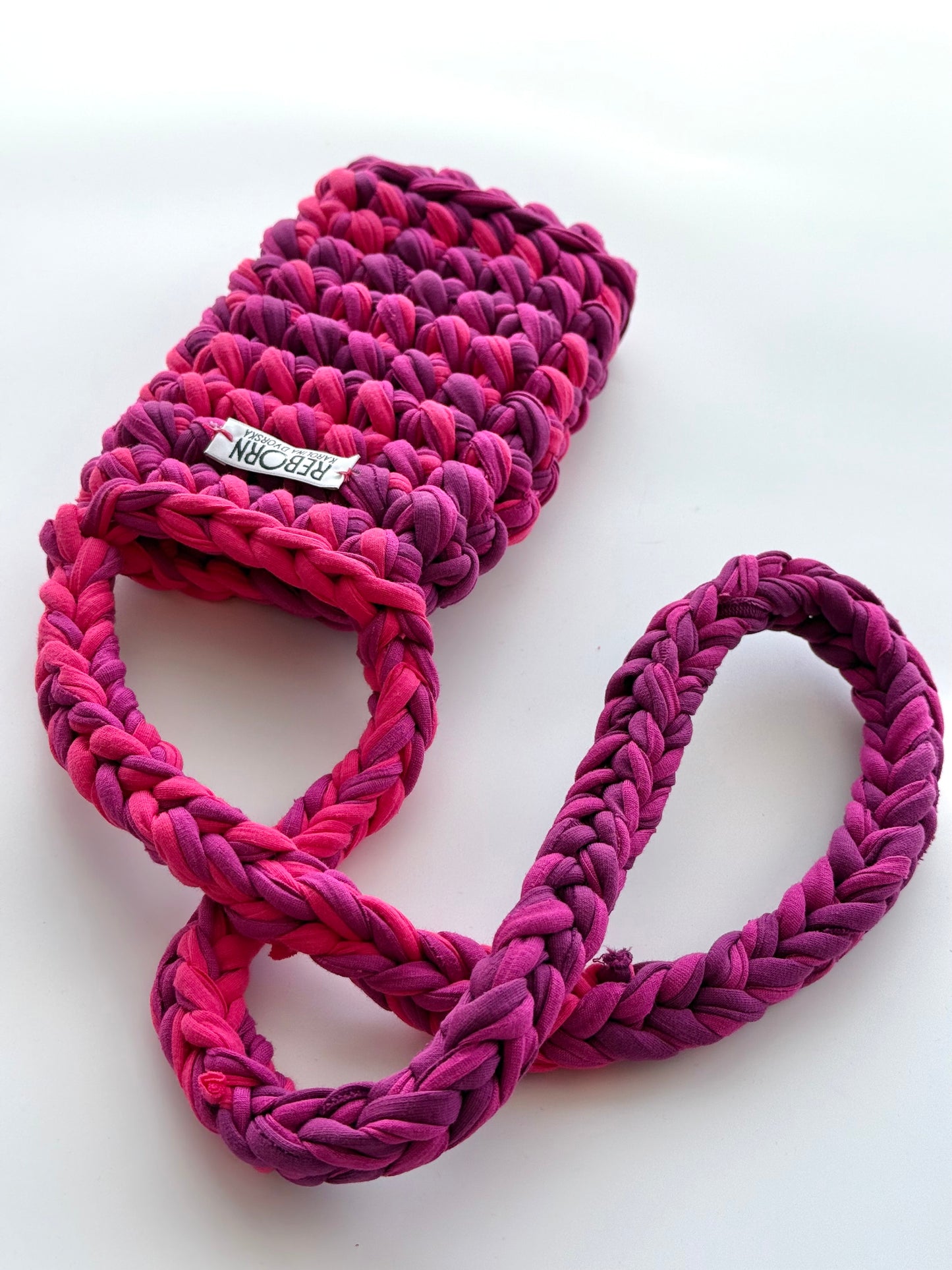 Crossbody kapsa na telefon – Pink Fuchsia